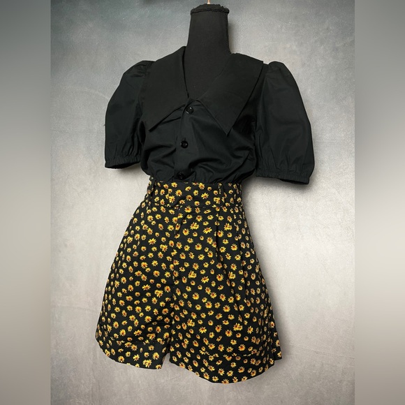 WeWoreWhat black and sunflower print romper size xs - Picture 6 of 6